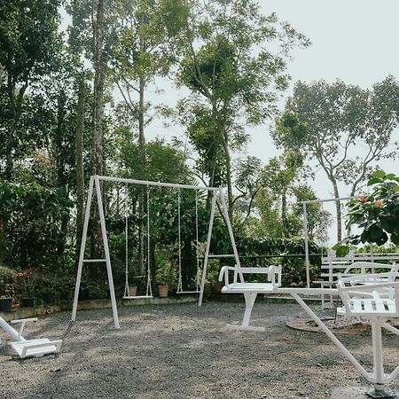 Haze Woods Resort Vaduvanchal Buitenkant foto