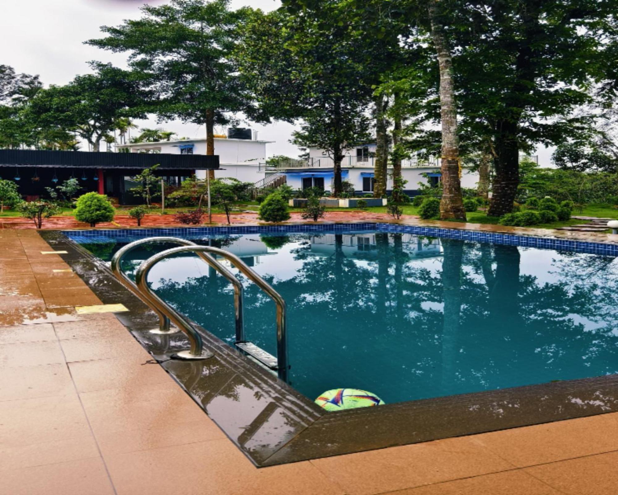 Haze Woods Resort Vaduvanchal Buitenkant foto