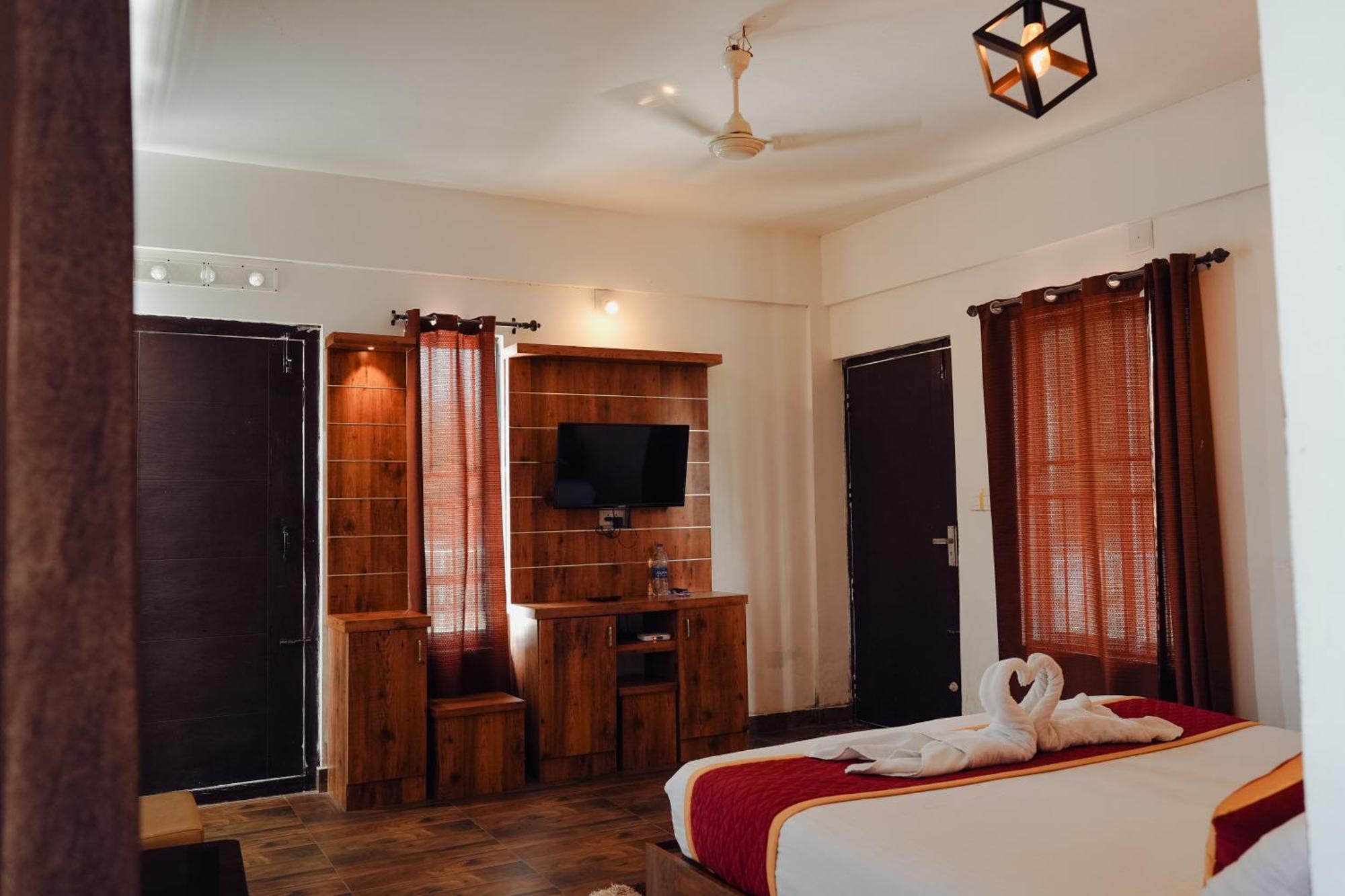 Haze Woods Resort Vaduvanchal Buitenkant foto