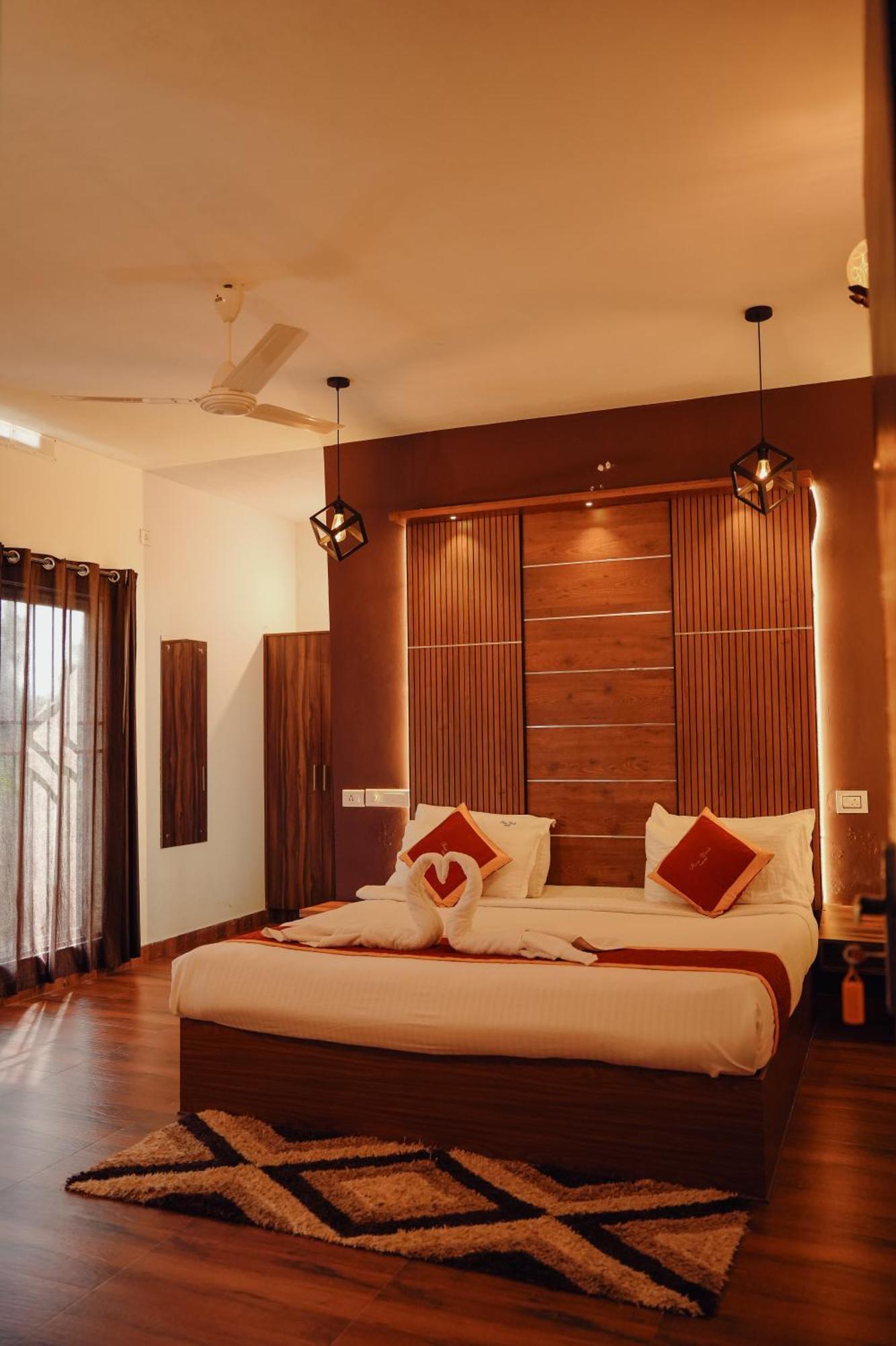 Haze Woods Resort Vaduvanchal Buitenkant foto