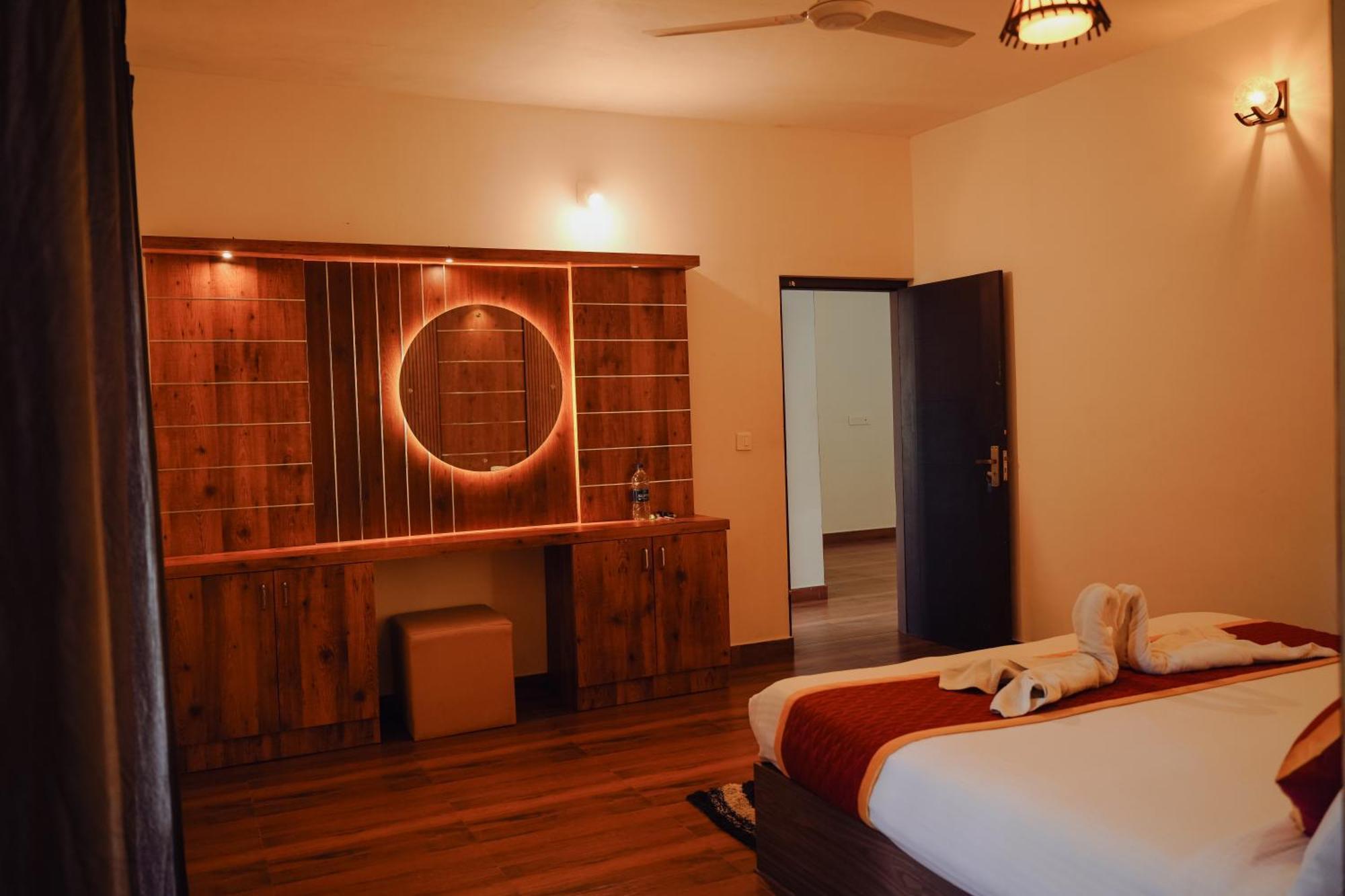 Haze Woods Resort Vaduvanchal Buitenkant foto